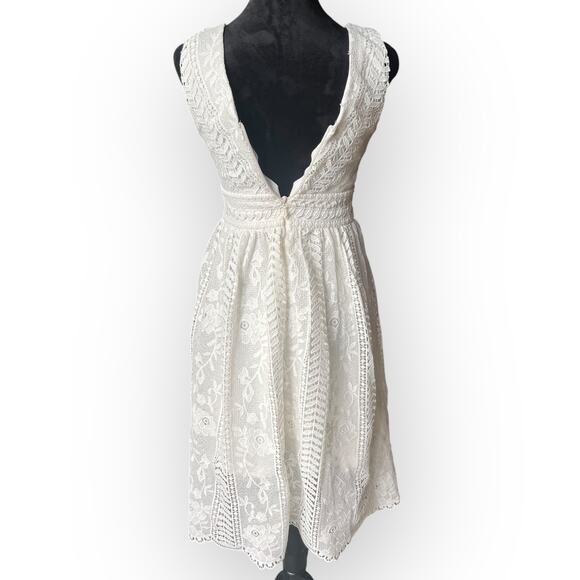 Lulus Women's Charmed Ivory Lace Sleeveless A-Line Midi Dress Size XS - Picture 10 of 16